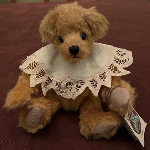 Vintage Cottage Collectibles Ashley - Yes/No Bear